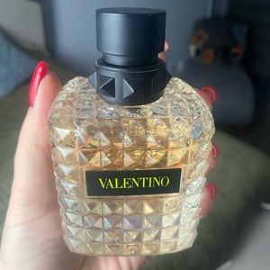 Valentino
Donna Born in Roma Yellow Dream Eau de Parfum